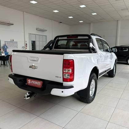 CHEVROLET S10 2.4 LT 4X2 CD 8V FLEX 4P MANUAL CHEVROLET S10 2.4 LT 4X2 CD 8V FLEX 4P MANUAL